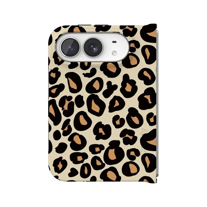 Into the Wild | Leopard Print Case iPhone Case get.casely Classic + MagSafe® iPhone Duo