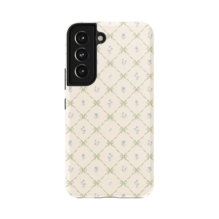 Essential / Galaxy S22