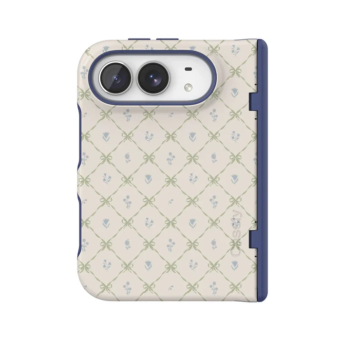 Petit Petals | Dainty Lattice Case